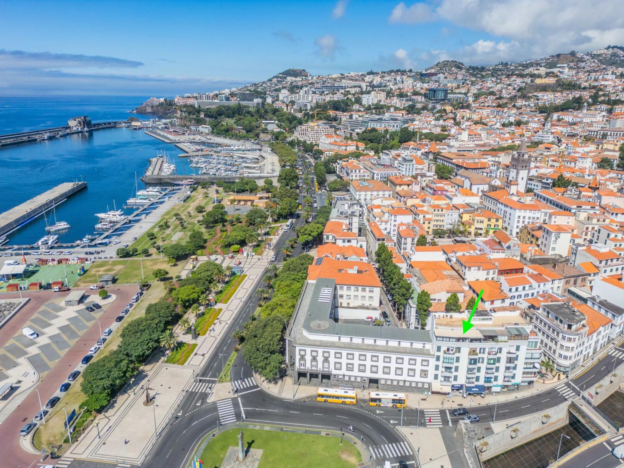 Super Central - Deep Blue Funchal  Buitenkant foto