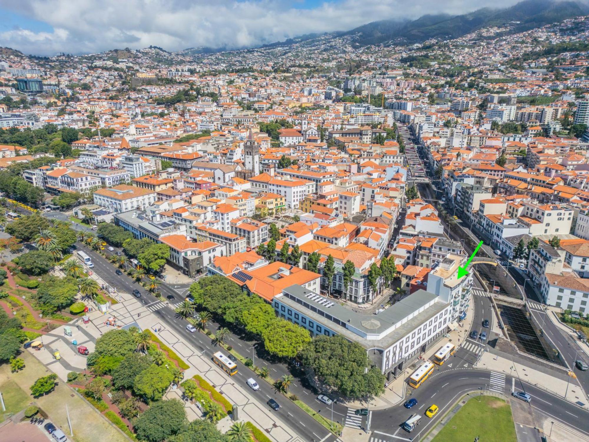 Super Central - Deep Blue Funchal  Buitenkant foto